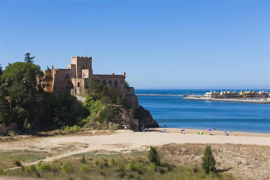 Villa Ocean Blue Ocean Views Walk To Beach Pool Ferragudo  Ferragudo (Faro)