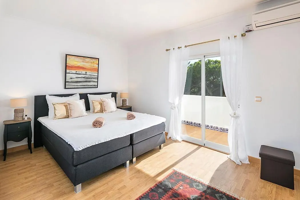 Villa Ocean Blue Ocean Views Walk To Beach Pool Ferragudo  0*, Ferragudo (Faro)