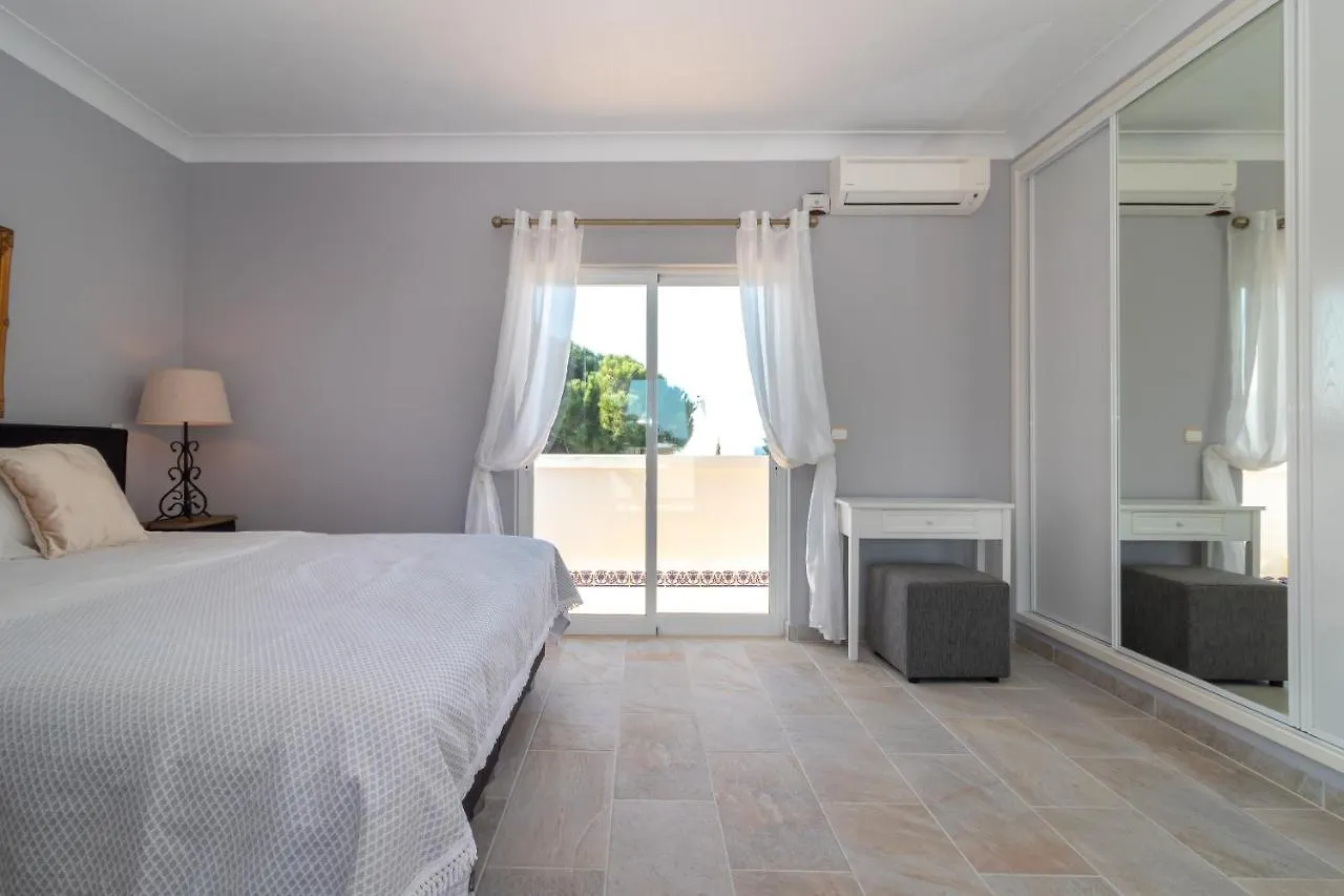 Villa Ocean Blue Ocean Views Walk To Beach Pool Ferragudo  0*, Ferragudo (Faro)