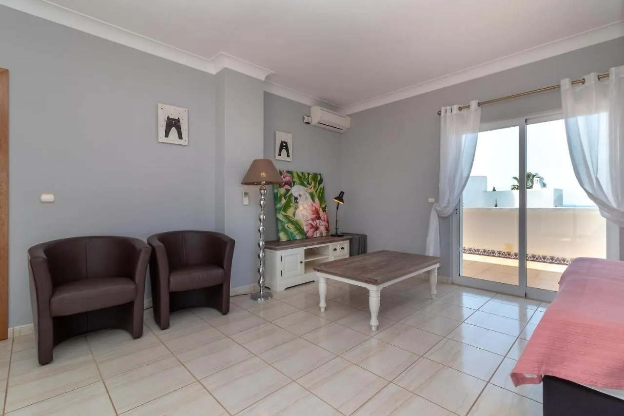 Villa Ocean Blue Ocean Views Walk To Beach Pool Ferragudo  Ferragudo (Faro)